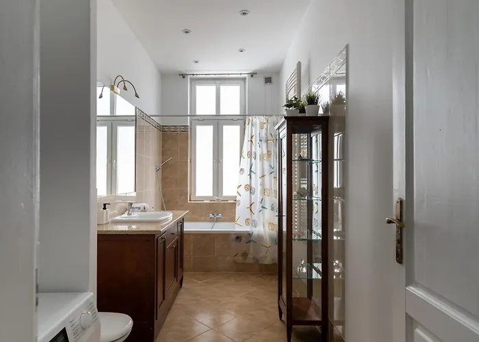 Apartment Grand Belle - Przestronny Blisko Plazy By Lion